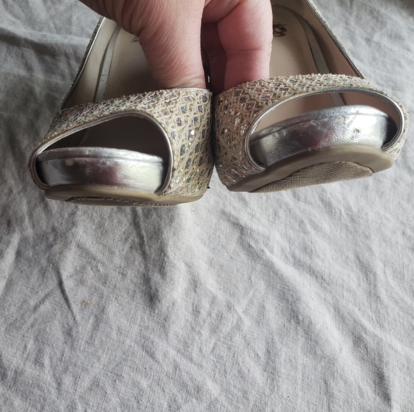 Coach Dress Heels Size 7 - Picture 2 of 4